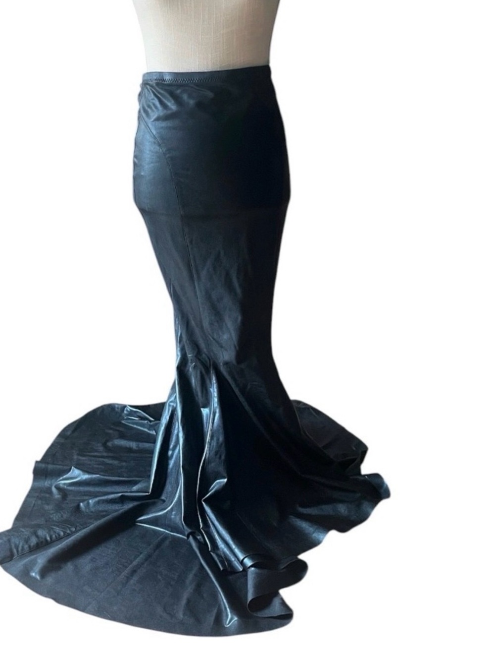 NORMA KAMALI BLACK FISHTAIL MAXI SKIRT SIZE 8 FAUX LEATHER